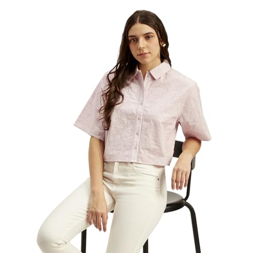 Image of Levi's Women's Textured Spread Collar Shirt