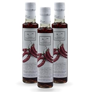 Terre Francescane chili-olie, 3 x 250 ml, extra vierge olijfolie met hele chilipeper, 3 stuks