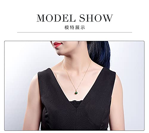 Collier pendentif jade vert et cristal émeraude de style minimaliste chic - 3