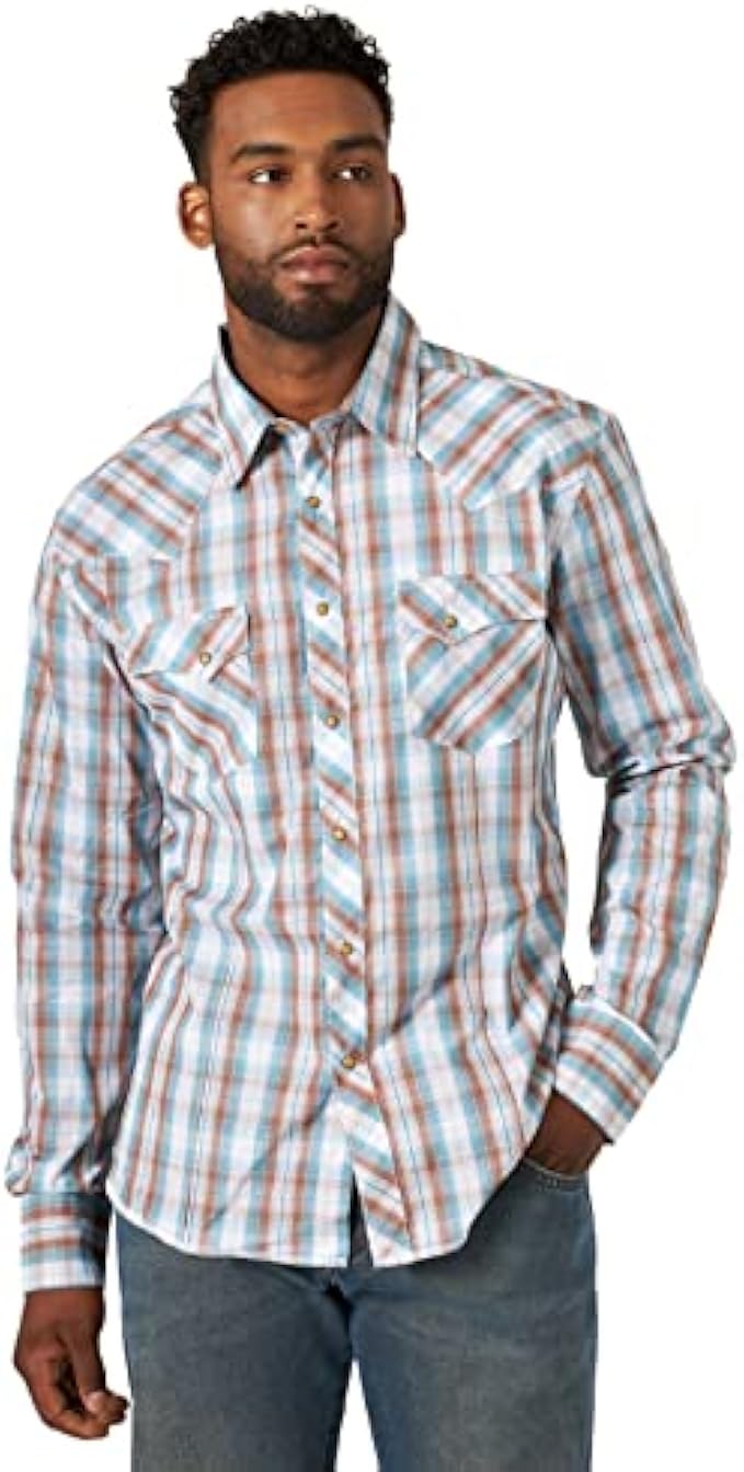 Wrangler 男款 Western Fashion 兩個口袋長袖按扣襯衫