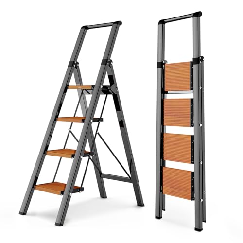 WOA WOA 4 Step Ladder with anti-slip pedals