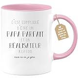 Pourquoi ce mug est fait pour un papa réalisateur ? : Rien de tel qu'un mug de qualité pour savourer chaque gorgée de café ou de thé. Cette tasse originale l'accompagnera à chaque instant, que ce soit au travail ou à la maison en famille.