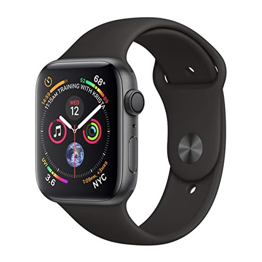 Apple Watch Series 4 (GPS) cassa 44 mm in alluminio grigio siderale e cinturino Sport nero