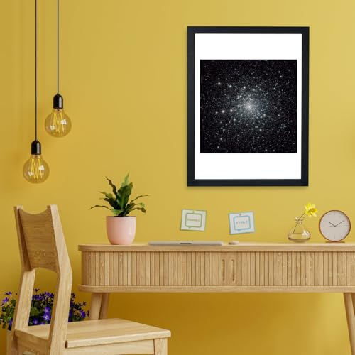 Affiche Hubble Messier 30 encadrée grand format Spiffing Prints poster espace