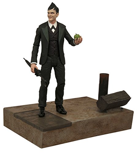 Diamond Select Toys Gotham Select: Oswald Cobblepot Action Figure