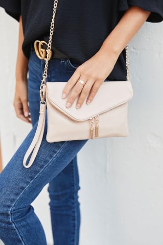 Image of FashionPuzzle Envelope Wristlet Clutch Crossbody Bag with Chain Strap