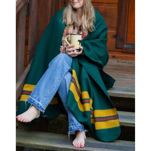 Image of Arcturus Rainier Wool Blanket, for Home or Camping, Fort Vancouver, Twin | 70% Wool, 550 GSM, Warm Even When Wet, Naturally Fire-Retardant, Triple-Washed, Home & Outdoor Adventures, 64 inch x 88 inch, 4.5 lb