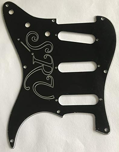 Pickguard pour guitare US Fender 57′ 8 vis SRV Logo Strat - Les Beatles, Paul McCartney, John Lennon, RIngo Starr, George Harrison Pickguard pour guitare US Fender 57' 8 vis SRV Logo Strat