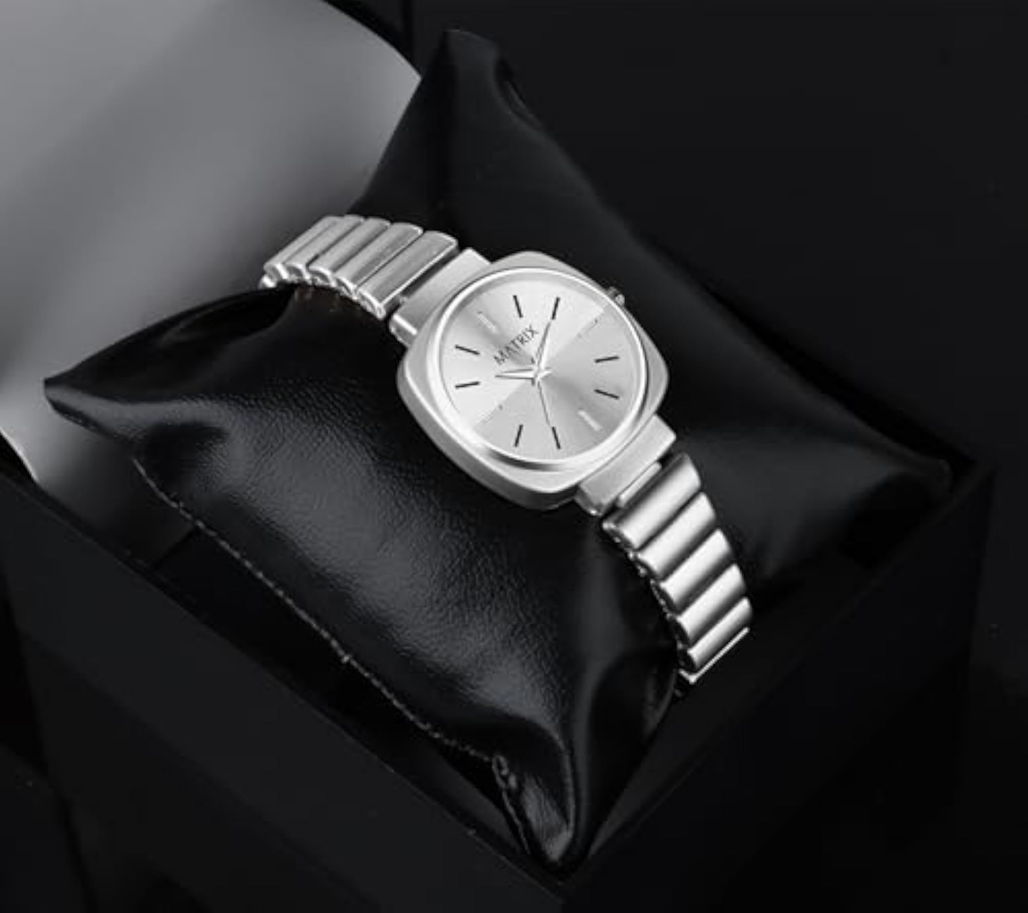 Women's Daisy Collection Rounded Square Dial Analog Watch