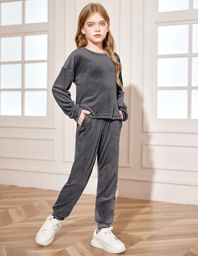 Image of Arshiner Girls 2 Piece Outfit Sweatsuits Set Kids Velour Sweatshirts & Sweatpants Tracksuits Set for Girls