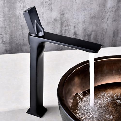 Mitigeur de lavabo noir pour transformer votre routine matinale dans une salle de bains zen