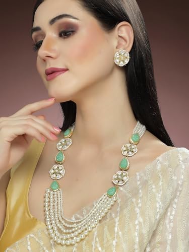 Image of Karatcart Red & Green Beaded Long Kundan Rani Haar Necklace Set for Women