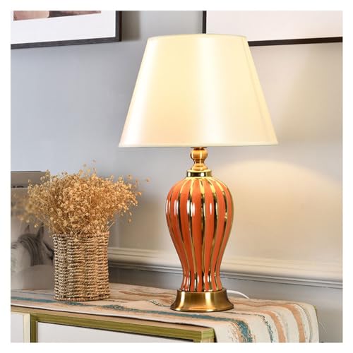 Lampe de bureau LED moderne et blanche pour optimiser votre espace de travail
