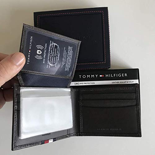 Carteira de Couro Tommy Hilfiger Masculina Tamanho:Único;Cor:Marrom