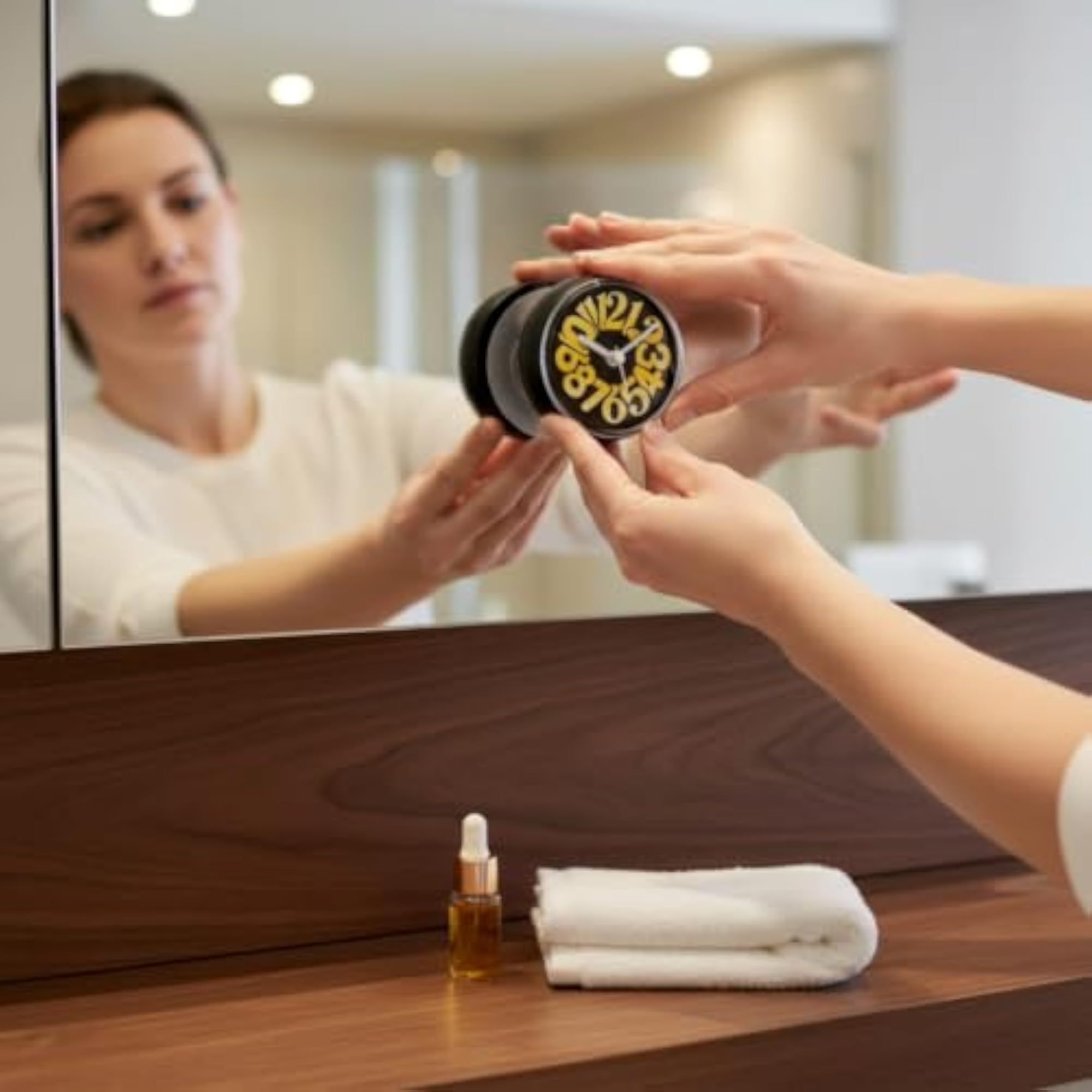 Easy-to-Read Waterproof Shower Clock with Suction Cup, Orange