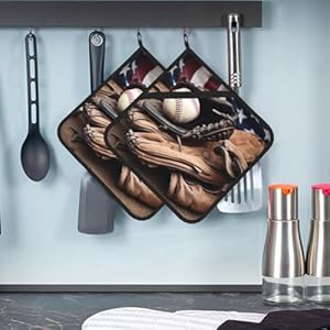 Pot Holders 2 Set Baseball Equipment Potholder for Kitchen Washable Potholders Non-Slip Oven Pot Holder Set Heat Resistant Pot Holder Trivet Square Hot Pad for Baking BBQ