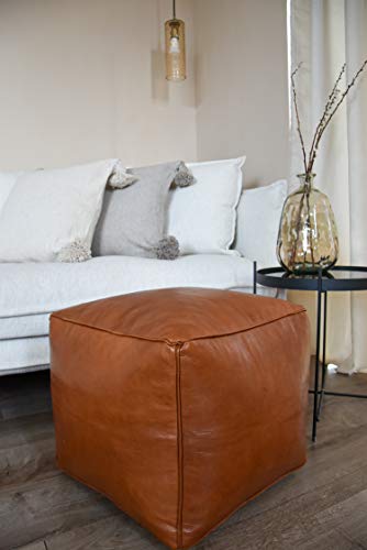 See the Good Quadratischer Leder Pouf - Handgefertigt - gefüllt geliefert - Ottoman, Sitzsack, Fußhocker (Karamellbraun) – Bild 3
