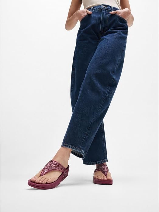 Image of FitFlop Women's LULU Suede Toe-Post Sandals | Lightweight Summer Walking Sandals with Cushioned Comfort, Arch Support & Grip