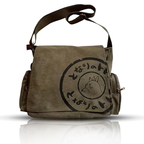 Bolso crossbody de Totoro que resuelve la falta de espacio con sus múltiples bolsillos