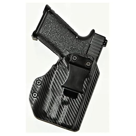 REVKEL Custom Kydex Molded IWB Holster Compatible with Glock 17/22/31 w/Olight Baldr S. Black Right Hand Draw. Hand Crafted in The USA.