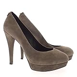 características: Color: caqui Material interior de cuero genuino Material exterior gamuza detalles: Hermosas bombas de GUESS El logo de metal en el talón Altura del talón de la plataforma 3.5 cm Altura del tacón: 13 cm