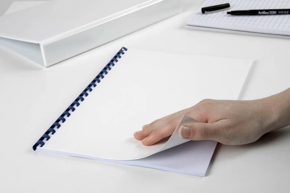 Modello Per Copertina, Cartello, Poster, Volantino E Banner Design. Fantastico Sfondo Vettoriale Geometrico Per Il Tuo Design Design Minimalista Dell Opuscolo 44782639