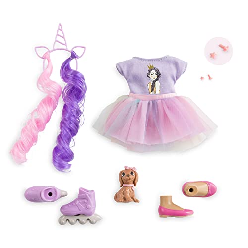Corolle 9000600030 - Girls Luna Einhorn Set, Ankleidepuppe im Sommeroutfit mit Hund, mit Haarband, Ohrringe und extra Gummistiefel, 28cm Spielpuppe mit Vanilleduft, ab 4 Jahren