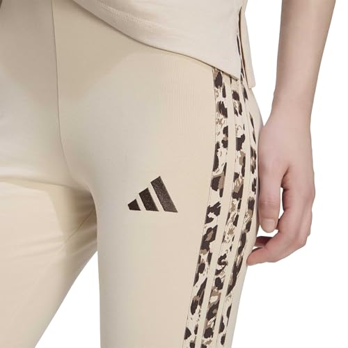 Leggings con tres bandas adidas Seasonal Essentials mallas de algodon para mujer con estampado 4