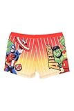Design officiel Marvel : maillot de bain boxer pour enfants et garçons avec imprimé vif des personnages Avengers dont Captain America, Hulk et Iron Man avec le bouclier emblématique et le logo Avengers
