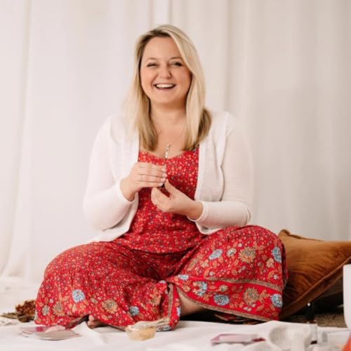 Surrender, Stillness, Motherhood & the Feminine Flow | Sin&eacute;ad de h&Oacute;ra