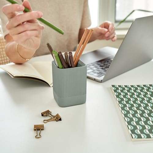 Modern Concrete Pen Holder for Desk - Stylish Office Decor