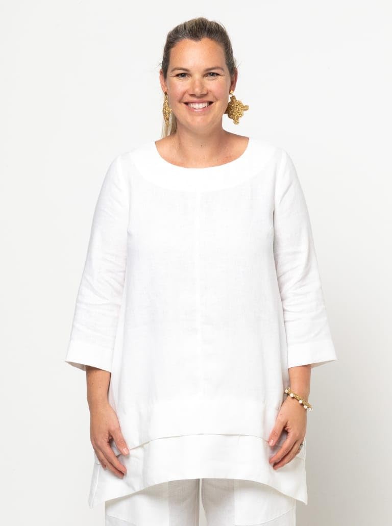 Style Arc Sewing Pattern - Daisy Designer Pant and Tunic Outfit (Sizes 18-30)