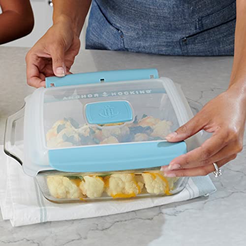 Image of Anchor Hocking 8 Inch Square Cake Dish with TrueLock Locking Lid Bakeware, Clear