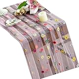 Fabriquée en polyester, cette nappe brodée résiste à la décoloration et conserve sa forme lors d'une utilisation fréquente