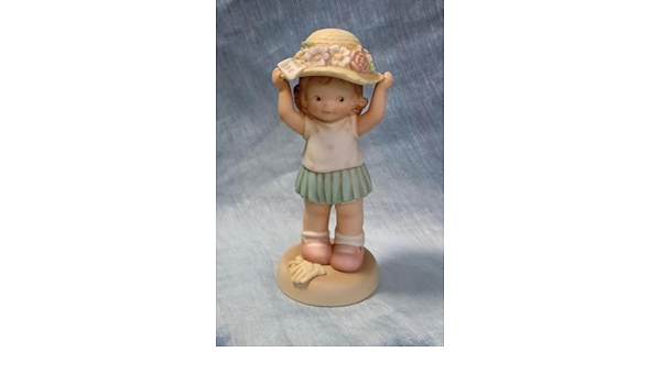 ルーシー アトウェル 