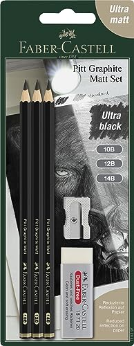 Faber-Castell 115297 Pitt Crayons Graphite Monochrome, Ensemble de 3 crayons grades 10B, 12B, 14B, Ultra mat, Minime réflexion, Gomme et taille-crayon inclus,...