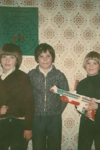 Preisvergleich Produktbild The Psychological Battle for the Armrest