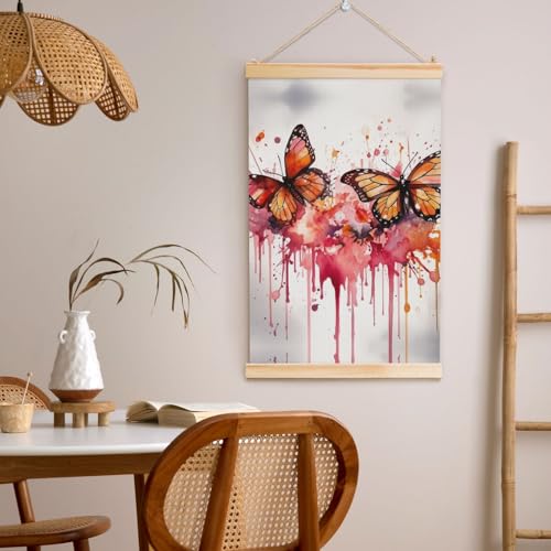 Aquarelle de papillon rétro en suspension pour une ambiance douce