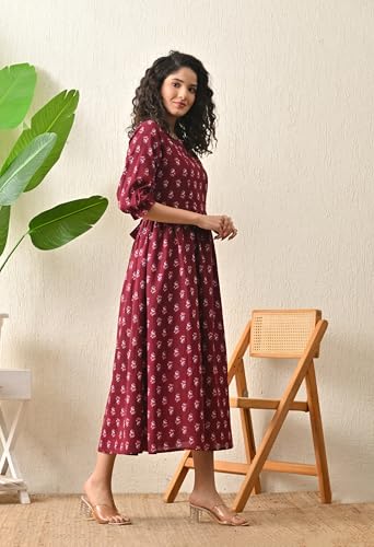 Image of Ichaa Women's Blue Cotton Printed Maternity Dress with Feeding Zips and Pocket| in Plus Sizes