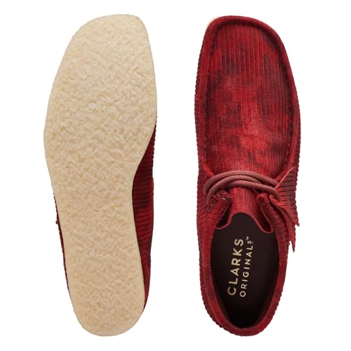 Image of Clarks Mens Wallabee Boot Mid Chukkas Boots Boots