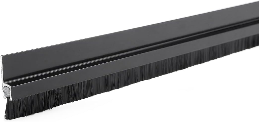 Bas de porte grand espace avec brosse nylon en F aluminium noir 99cm
