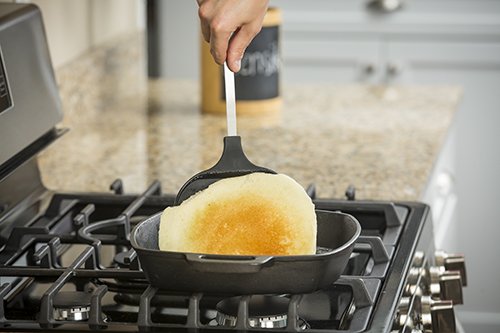 TableCraft Pre-Seasoned 10" Cast Iron Square Fry Pan | Commerical Quality for Restaurant or Home Kitchen Use