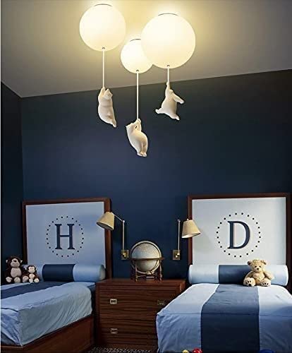 Iluminación lindo oso atrapando globo con luz cálida 7