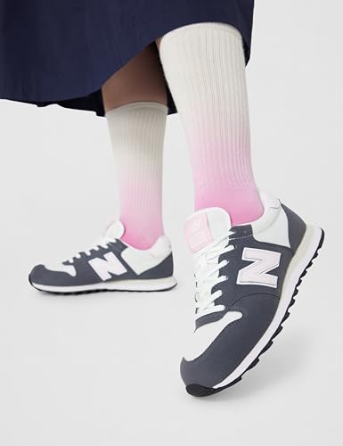 Image of New Balance Women 500 Sneaker
