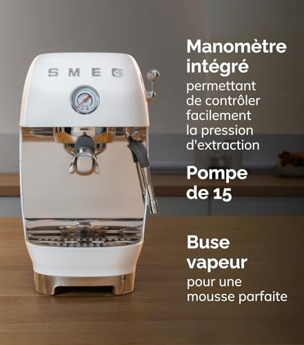 Smeg, Machine à Café Espresso Manuelle ECF03WHEU, Thermoblock, Fonction Cold Brew, Buse Vapeur et Manomètre, Réservoir de 1,4 L, 1650 W, Blanc