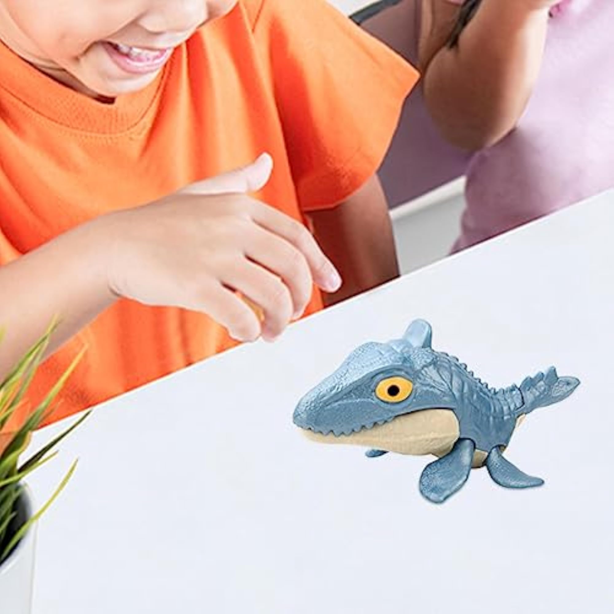 Biting Finger Dinosaur Toy with Flexible Joints