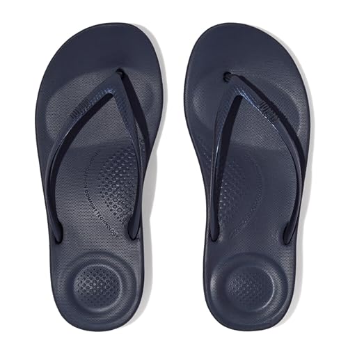 Image of FitFlop Womens iQushion Rubber Flip-Flops with Contoured Footbed for Walking, Lightweight Ergonomic Flip Flop Sandals with Arch Support and Foot Impact Pillows