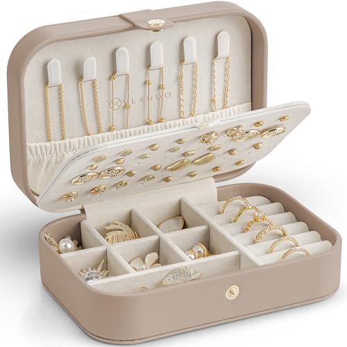 VLANDO Travel Jewelry Case for Women Girls Mothers, PU Leather Small Jewelry Box for Rings, Necklaces, Bracelets, Earring Holder Organizer Storage for