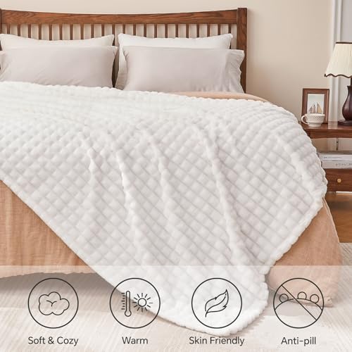 Image of BEDELITE 3D Checked White Fleece Throw Blanket for Couch, 50x60 Inches