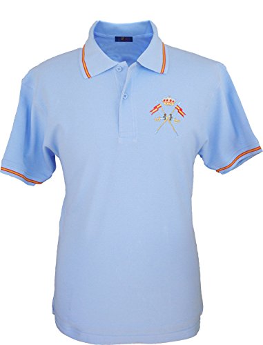 Pi2010 – Polo Caballería Española para Hombre, Color Celeste, Bandera España en Cuello y Mangas, 100% algodón Talla M